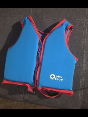 Sand Dollar Swim Trainer Life Vest Ages 2-4 years Max 33 Pounds Blue